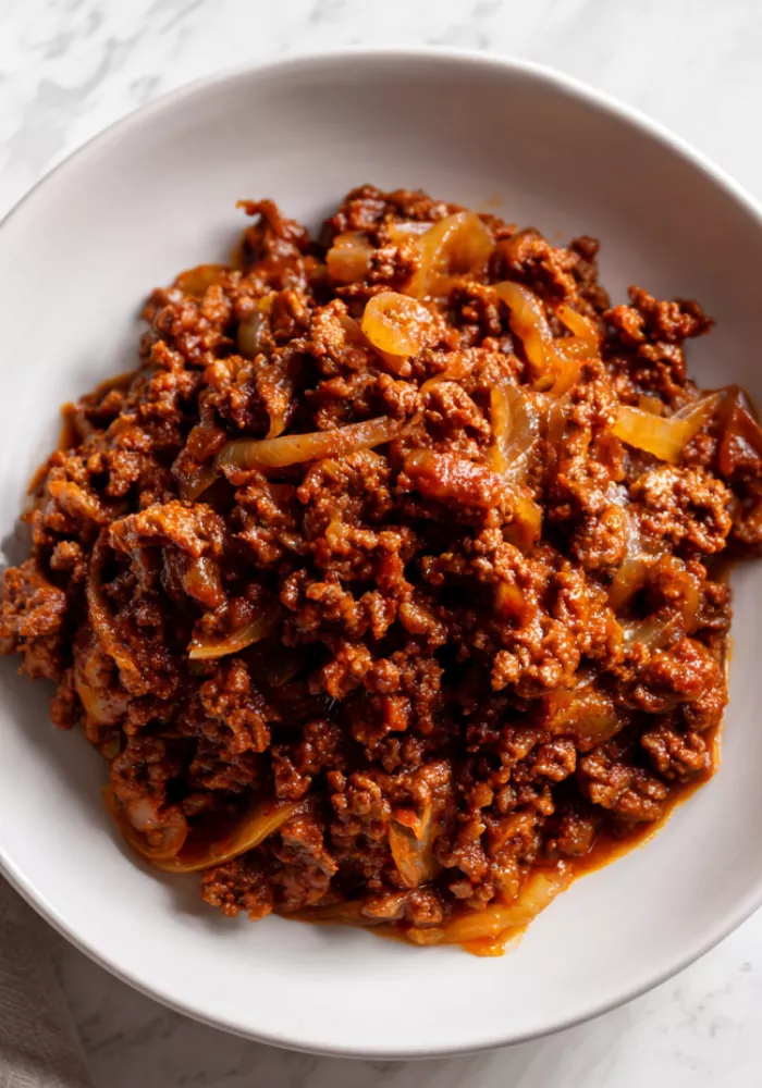 Smothered Ground Beef and Onions Recipe
