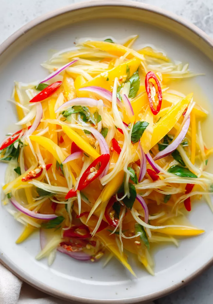 Thai Mango Salad Recipe (Som Tum Mamuang Style)